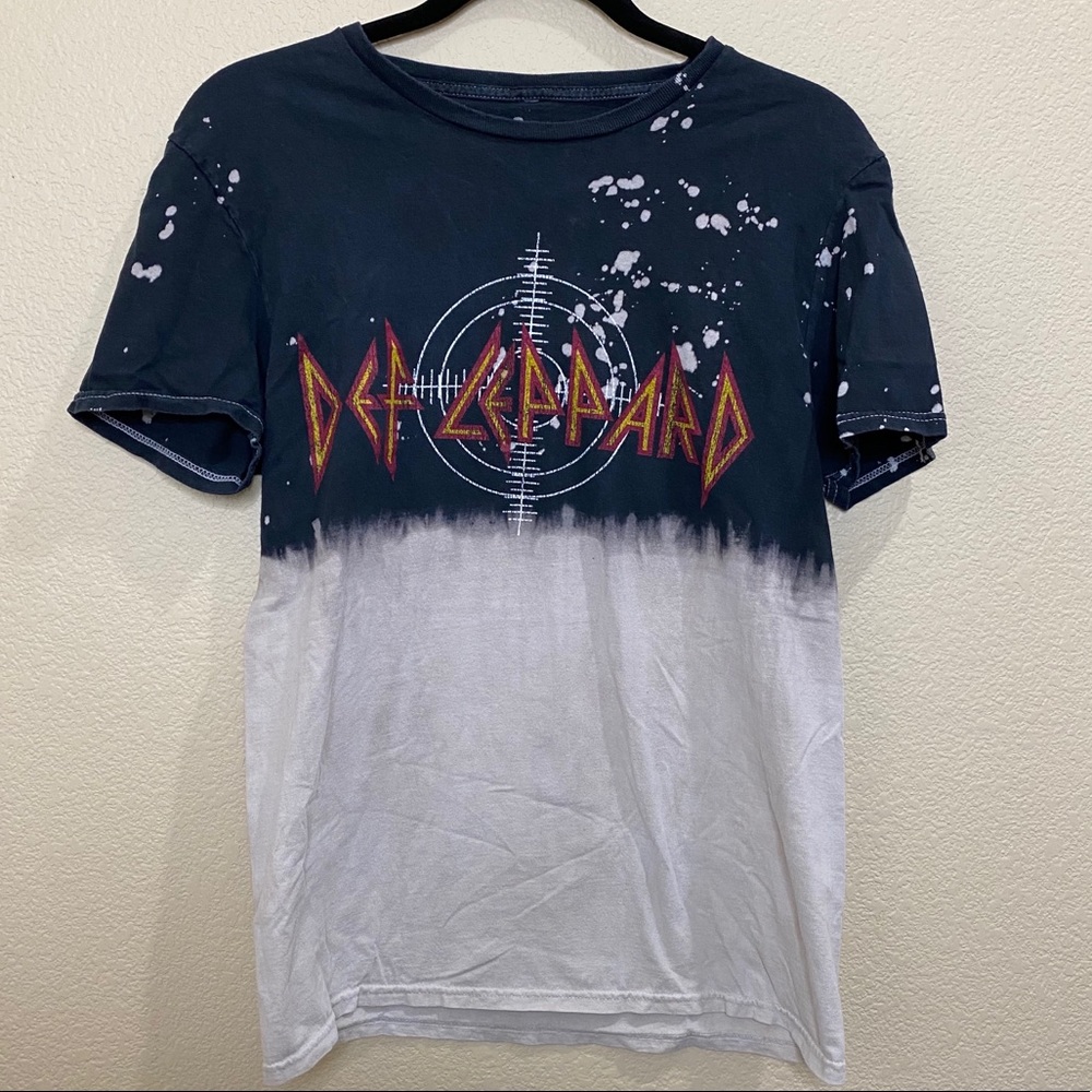 Women’s Def Leppard Tie-Dye Short Sleeve Graphic T